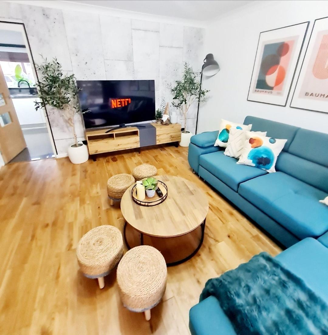 Ferienwohnung Bright 3Br Walking Distance To Town - Free Parking Glasgow Exterior foto